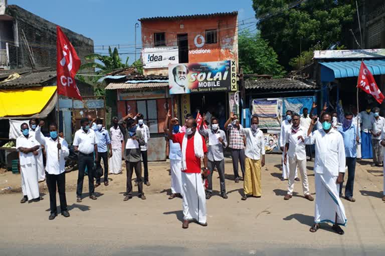 மார்க்சிஸ்ட் கம்யூனிஸ்ட் கட்சியினர் ஆர்ப்பாட்டம்  cpim  சாத்தான்குளம் சம்பவம்  திருவள்ளூர் செய்திகள்  thiruvallur news