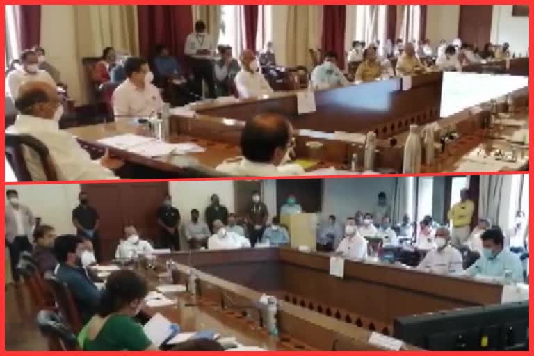 NCP Chief Sharad Pawar Chairs Meeting In Pune To Review COVID-19 Situation