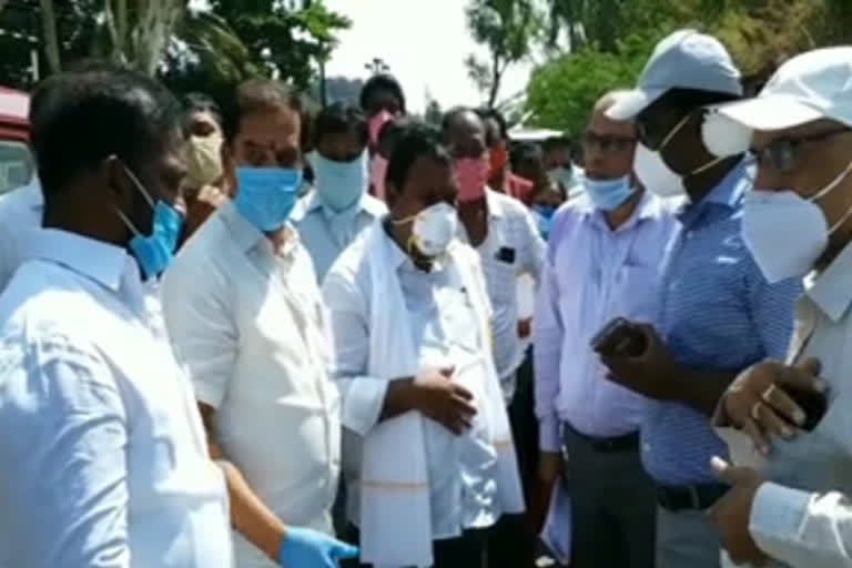 Government Chief Whip Dasan Vinay Bhaskar inspected the construction site of Railway Periodical Overlaying Industry at Khazipeta