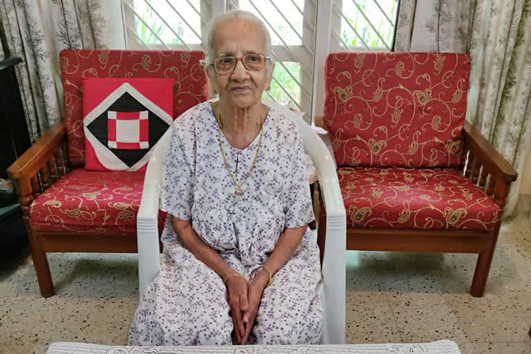 100-year-old woman beats COVID-19 in Bengaluru