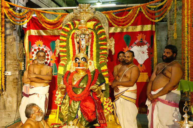 venkatewsara swamy festival ended in chittoor dst srinivasamangapuram