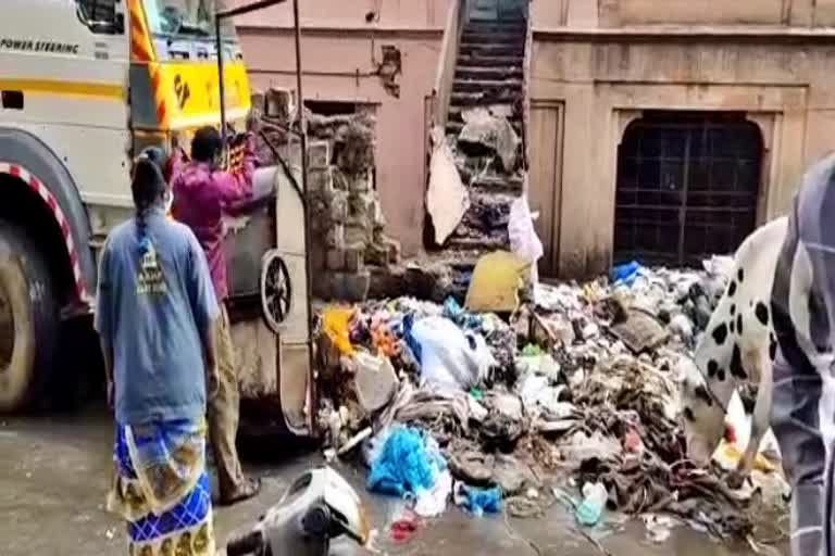 The trash-sacking problem of the Shivajinagar mark