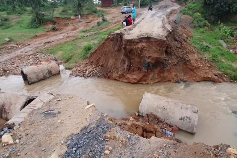 गिरिडीह: दूसरी बार डुमरी-बेरमो पथ का बहा डायवर्सन