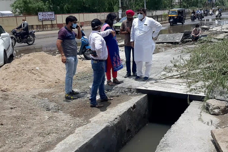 Cleaning of drains, चित्तौड़गढ़ न्यूज़