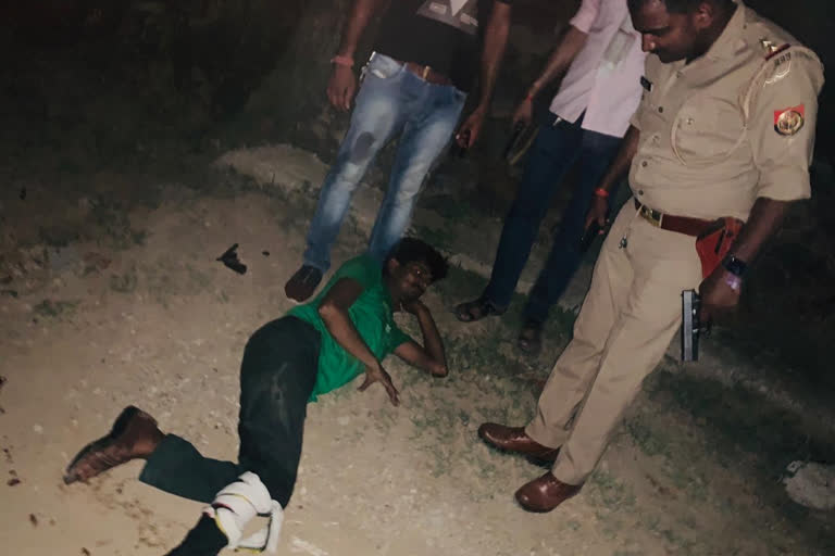 Police and drug dealers clash, three arrested in noida