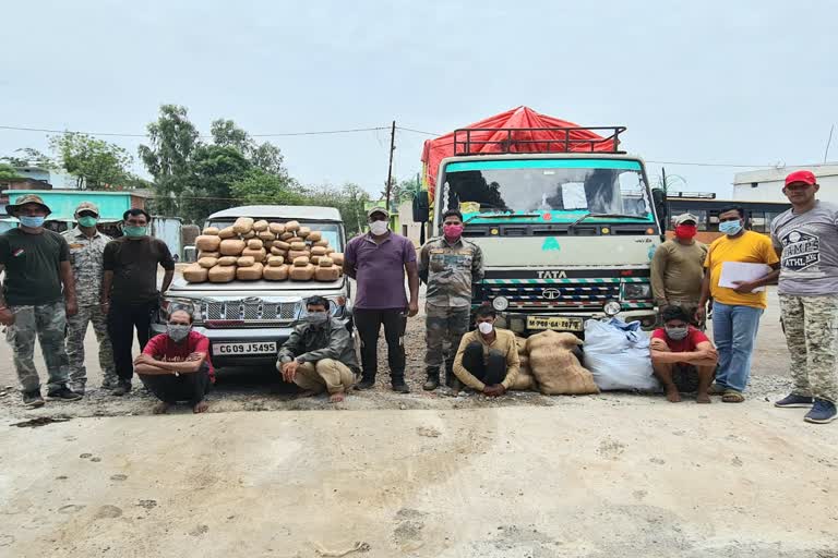 Four hemp smugglers arrested