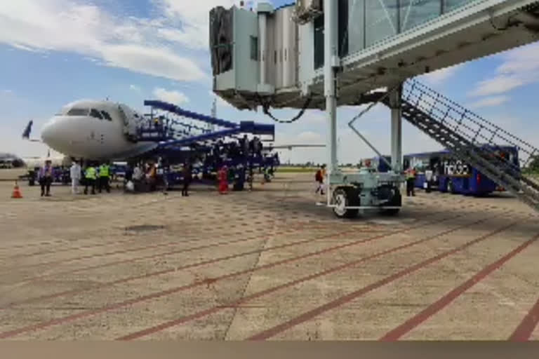 swami vivakanand airport in raipur