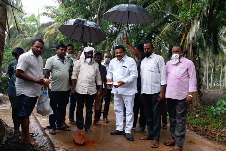 p gannavaram mla laid foundation to cc road in chitti lanka in east godavari district