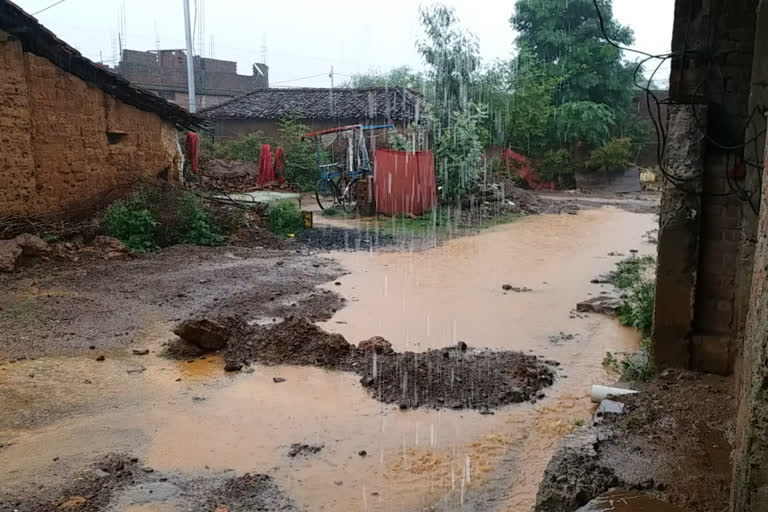 drain water came on rain after heavy rain in katni