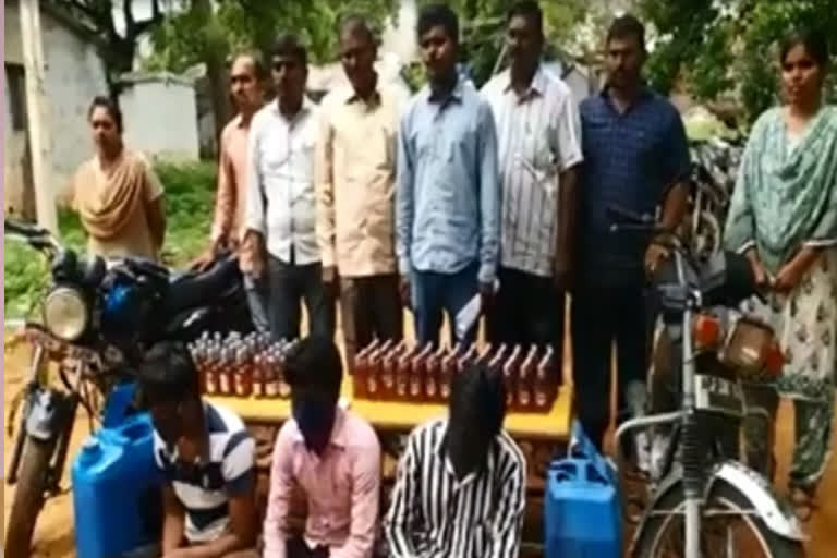 telangana liquor seized at khanapuram