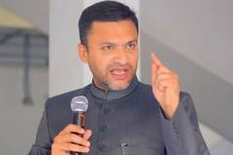 AIMIM MLA Akbaruddin Owaisi (file photo)