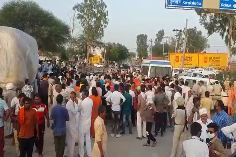 kaithal people road jam in sangan village sadhu death case