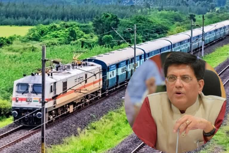 Rlys to expand Mumbai local services but not for general passengers