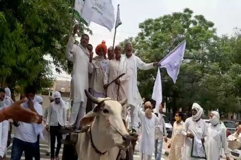 kaithal farmers protest against increase of petrol and diesel price