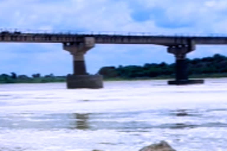 babli water water in godavari reservoir at nizabad