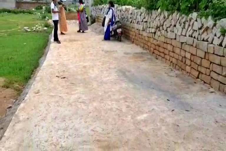 Villagers built a road in Khunti