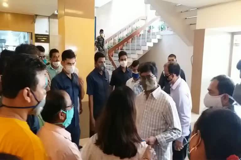 Delegation of KGV workers met CM hemant soren in ranchi, news of KGV in ranchi, news of CM hemant soren, सीएम से मिला केजीवीकर्मियों का प्रतिनिधिमंडल, कस्तूरबा गांधी आवासीय विद्यालय की खबरें, सीएम हेमंत सोरेन की खबरें