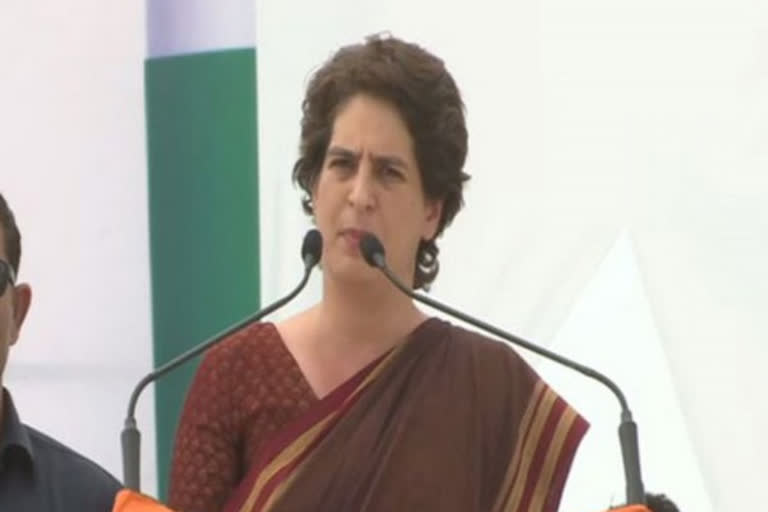 Cong leader Priyanka Gandhi Vadra asked to vacate Government Bungalow By August 1