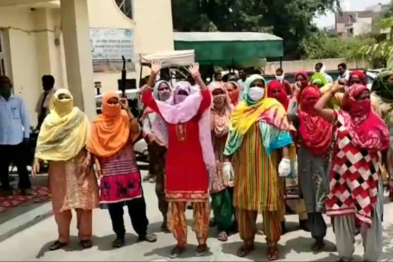 cleaning worker protest kurukshetra