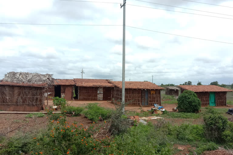 ಮೂಲಸೌಕರ್ಯಗಳ ಕೊರತೆ