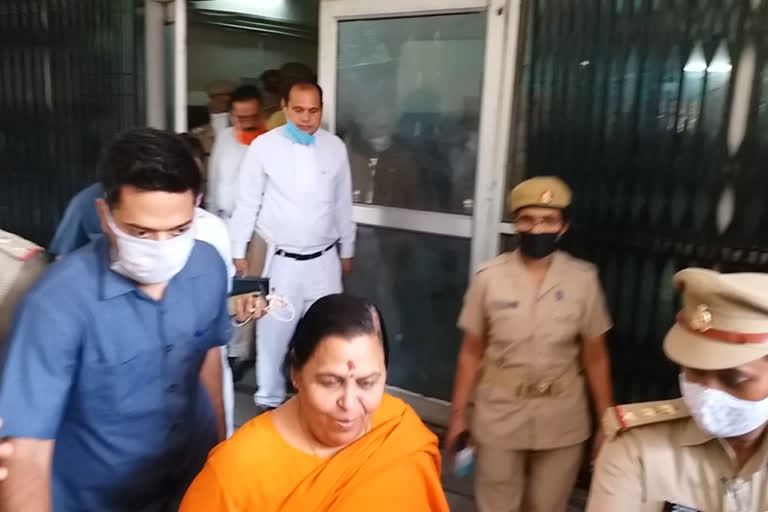 uma bharti appeared in cbi court lucknow