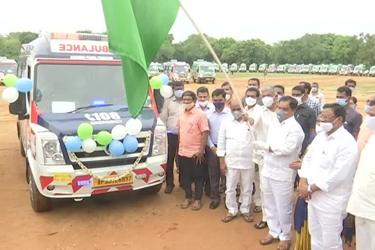 New 104, 108 vehicles started in thirupathi by ministers narayana swamy, peddireddy ramachandrareddy