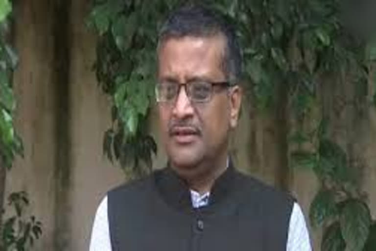 Haryana IAS officer Ashok Khemka writes to CJI against denying him to appear in person