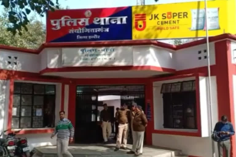 Crook attacked medical businessman with knife in Indore