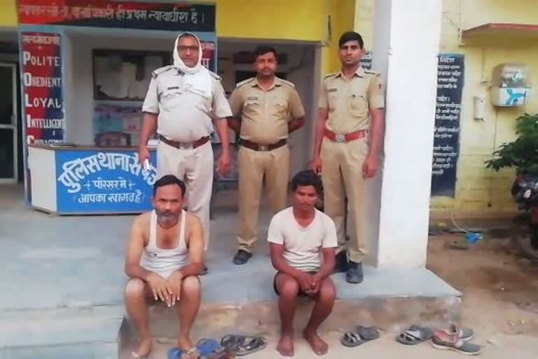 Dholpur news, Dholpur police, warrants arrested