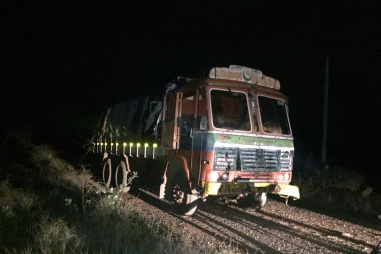 Midnight ration rice evacuation .. leading to suspicions