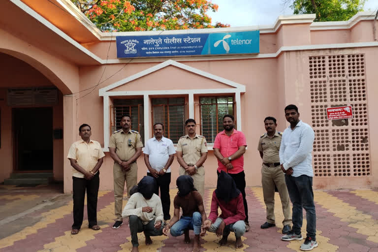 Police arrest gang who robbed devotees  in satara