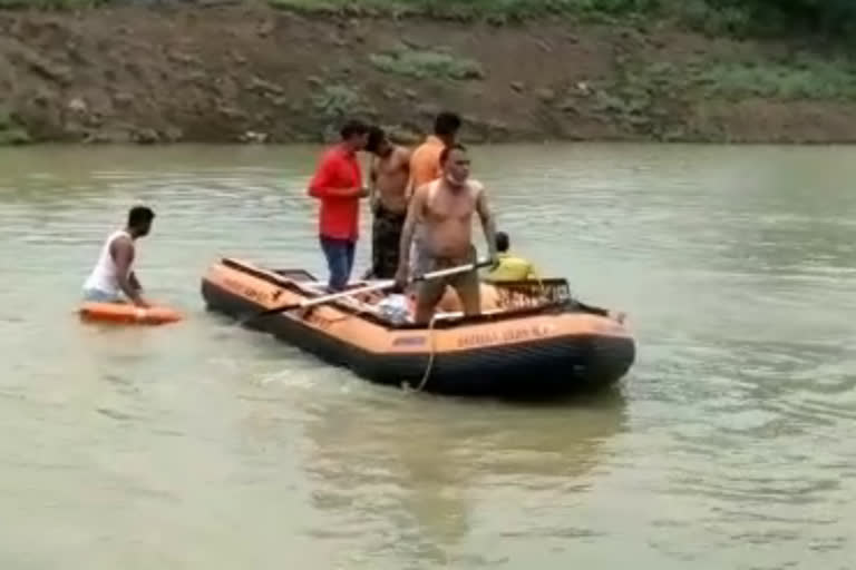 hree children died due to plung in jaitpura pond