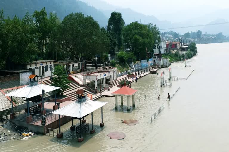 alkeshwar-ghat-submerged-due-to-increased-water-level-of-alaknanda-river