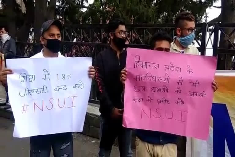 NSUI workers  protest in shimla.