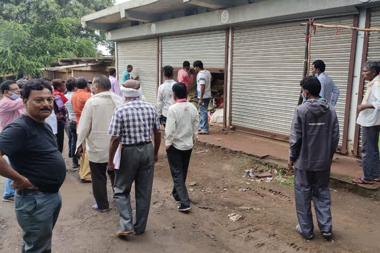 Encroachment removed from newly built shops in mandla