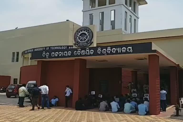 Students protest against online exam decision in BPUT