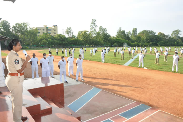 viziangaram dst sp rajakumari  conduct meeting with police about corona measurements