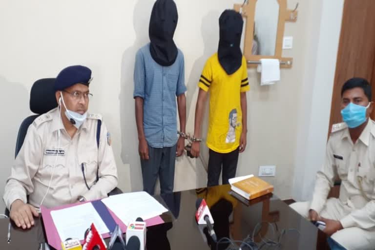 police arrested two criminals in dhanurdhar singh murder case in ranchi