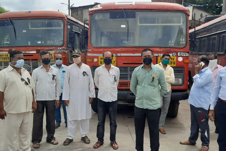 st workers agitation in solapur