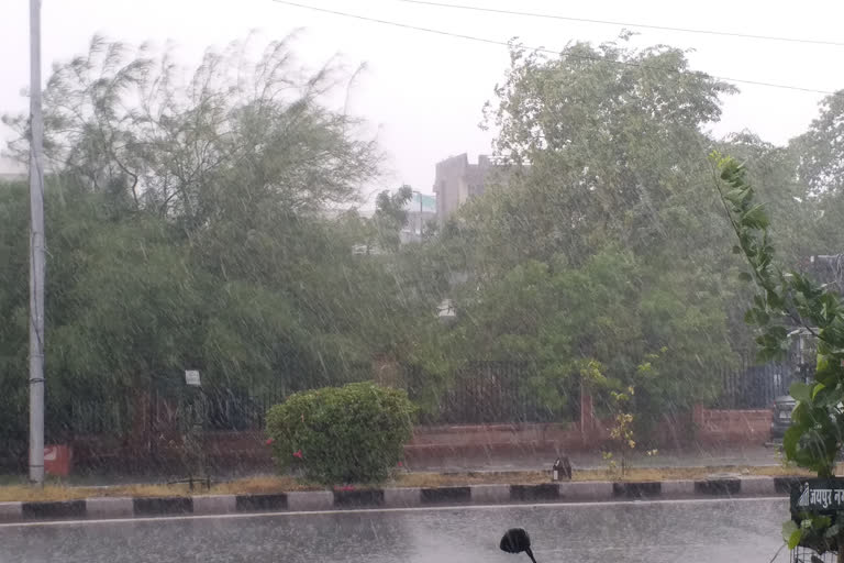 weather changed in jaipur, तापमान में हुई गिरावट