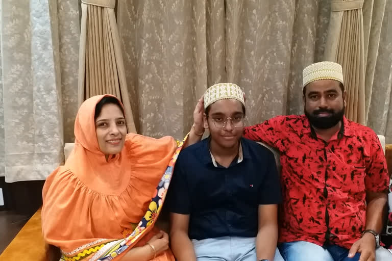 Burhanuddin secured fifth position in mp 10th board exam