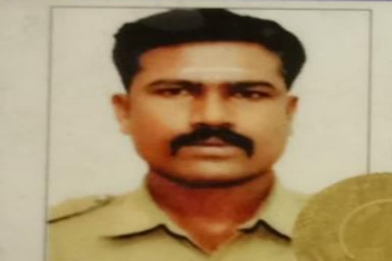 Corona dead  corona positive  third policemen died  கரோனாவால் உயிரிழந்த காவலர்  சென்னையில் கரோனாவல் உயிரிழந்த காவலர்  காவலர் உயிரிழப்பு  சென்னை கரோனா பாதிப்பு  ஆயுதப்படைக் காவலர்