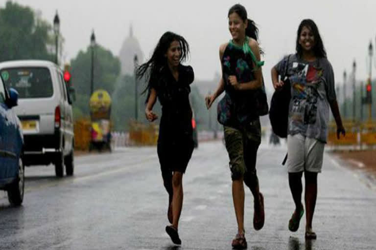 heavy rain in several areas of delhi on 6 july 2020