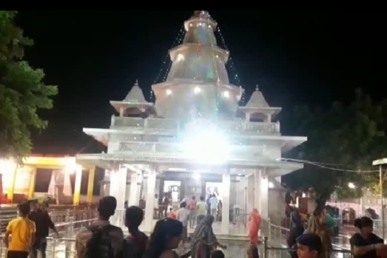 crowd gathered at Mata Birasini temple on Monday