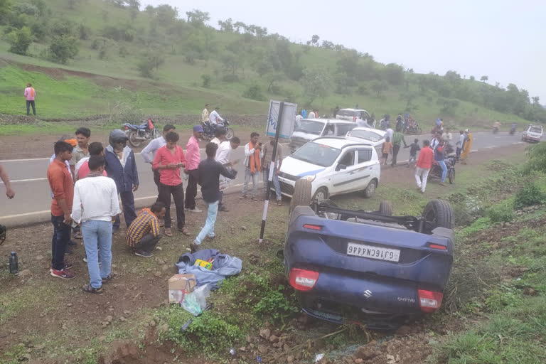 High speed car overturns in agar