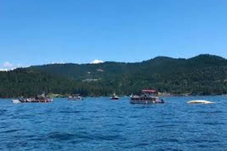 Sheriff: At least 8 killed in plane collision at Idaho lake