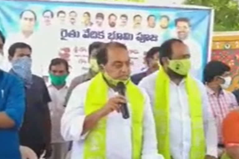 minister indrakaran reddy visited bellampally in manchiryala