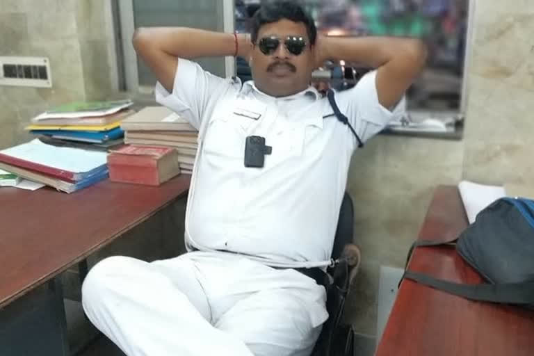 policeman died