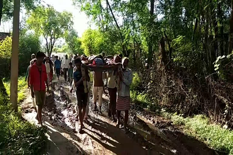 Rural upset due to lack of road in Marda of Panna district