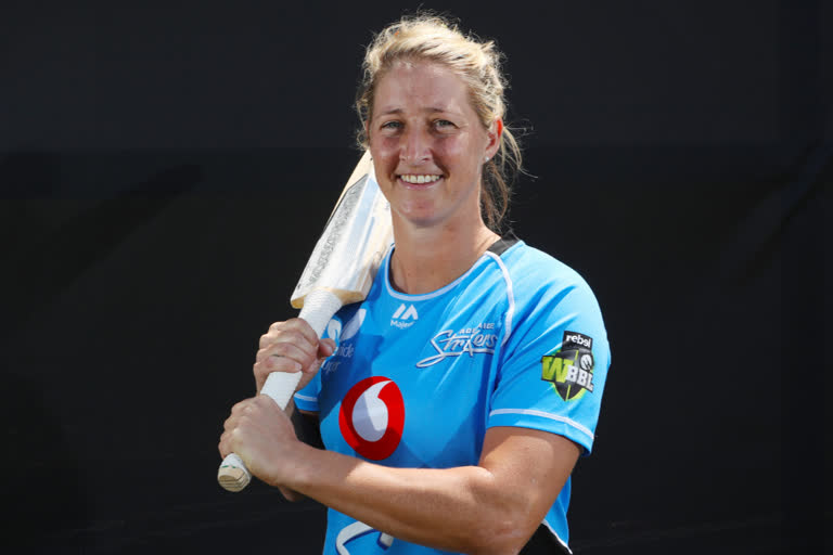 News Zealand name Sophie Devine as permanent skipper